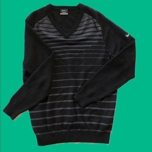 Nike Golf Men's L V neck Sweater